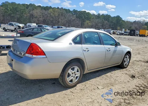 2008 Chevrolet Impala z USA, uszkodzony, nr VIN 2G1WB58K589147139